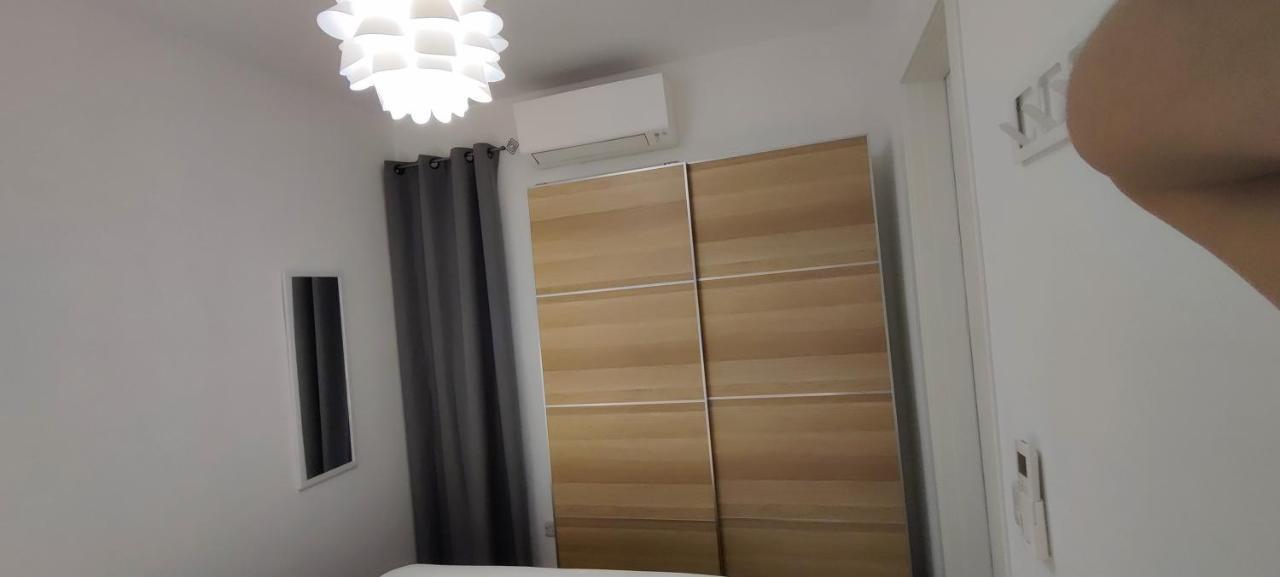 Getaway Suites Apartment クレンディ エクステリア 写真