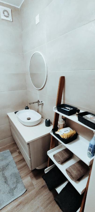 Getaway Suites Apartment クレンディ エクステリア 写真