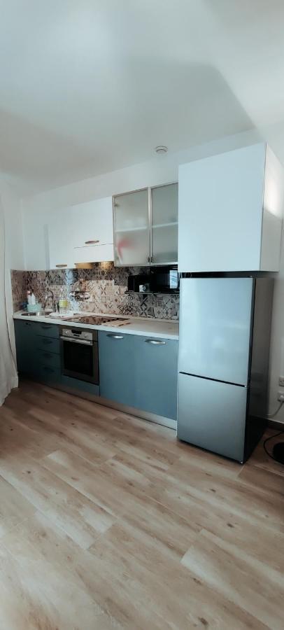 Getaway Suites Apartment クレンディ エクステリア 写真