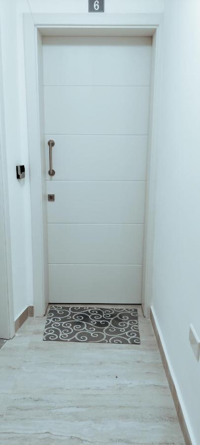 Getaway Suites Apartment クレンディ エクステリア 写真