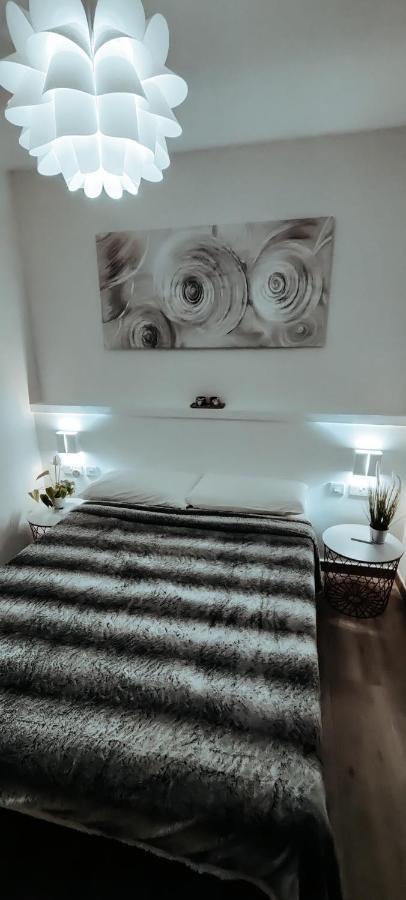 Getaway Suites Apartment クレンディ エクステリア 写真