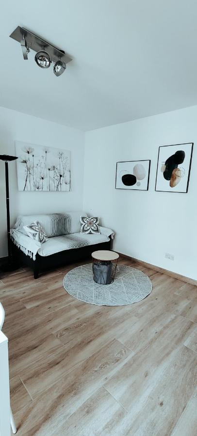 Getaway Suites Apartment クレンディ エクステリア 写真