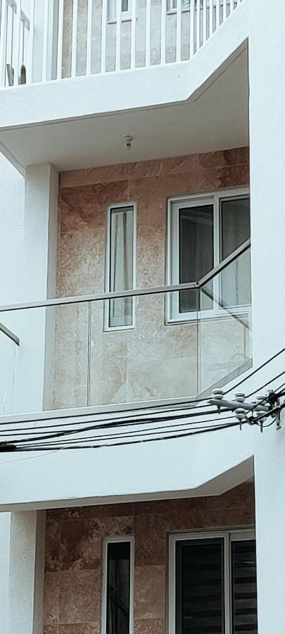 Getaway Suites Apartment クレンディ エクステリア 写真